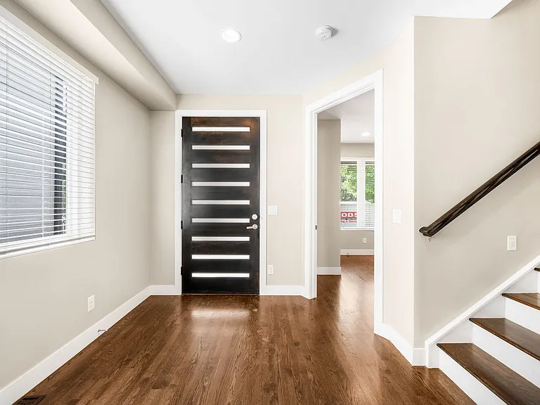 1751 W 40th Ave — Photo 13