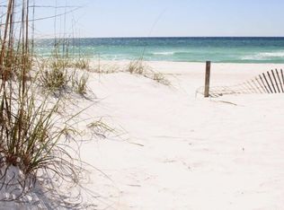 92 Pompano St, Destin, FL 32541