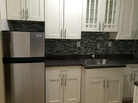 Rented by Bohemia Realty Group | media 12