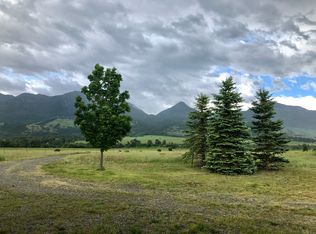 2099 E River Rd, Livingston, MT 59047