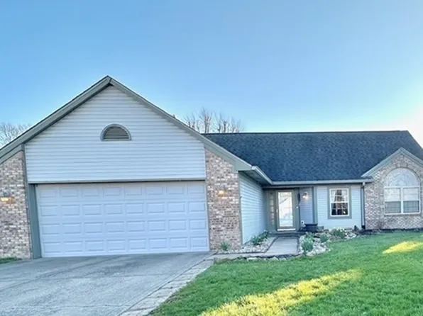 634 Saraina Ln, New Whiteland, IN 46184