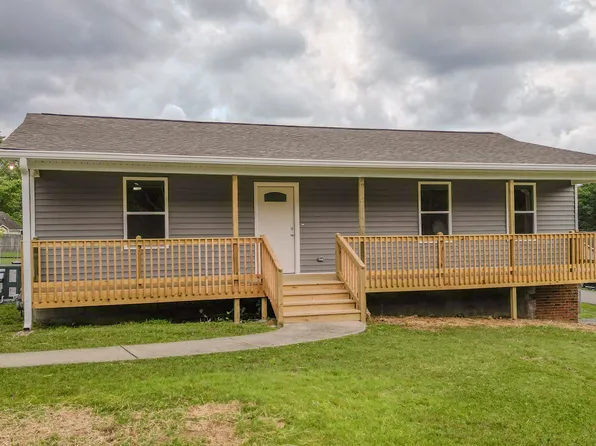 2410 Marquand Dr, Greenbrier, TN 37073