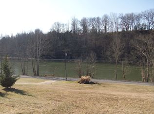 1347 Big Springs Rd, Bluff City, TN 37618