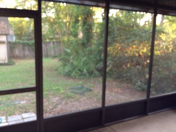 Screen porch
