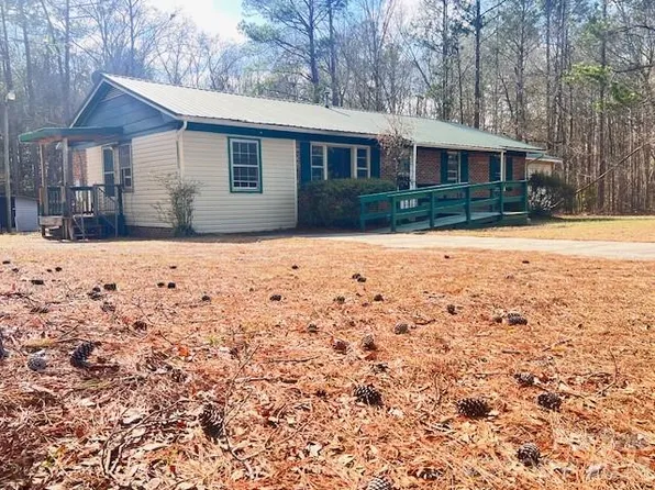 405 W Inwood St, Bethune, SC 29009