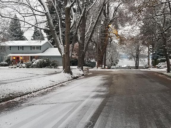 5th image of 716 S 11th St