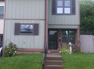 1712 Sequoia Ct, Allentown, PA 18104