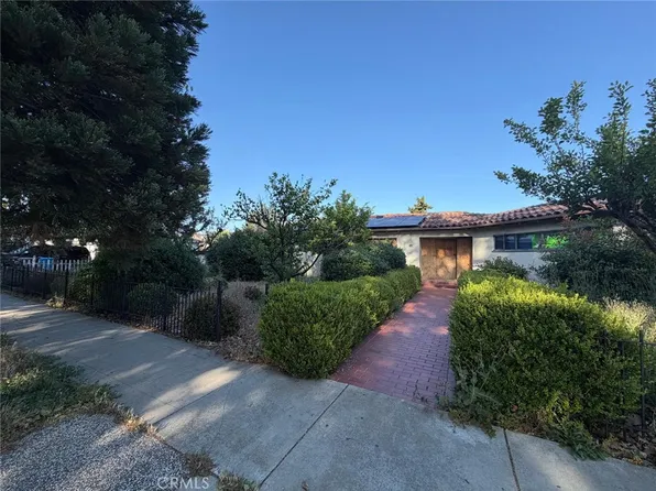 1199 Monterey St, Hollister, CA 95023