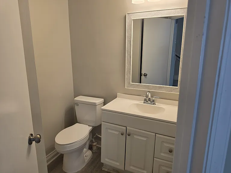 3622 Colchester St #8 — Photo 14