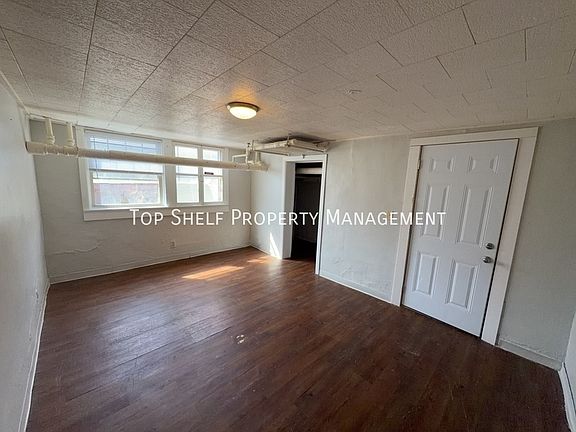 2nd image of 2419 Cottage Grove Ave APT 8