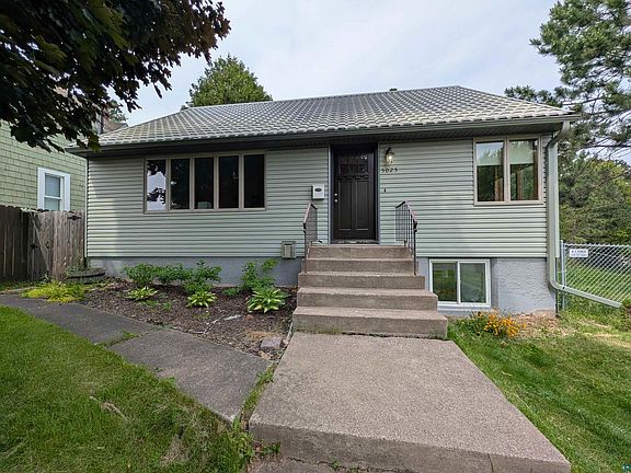 2nd image of 5025 Tioga St