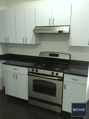 Rented by Bond New York | media 16