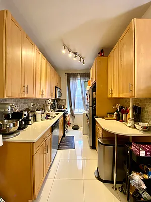 Rented by Corcoran | media 13