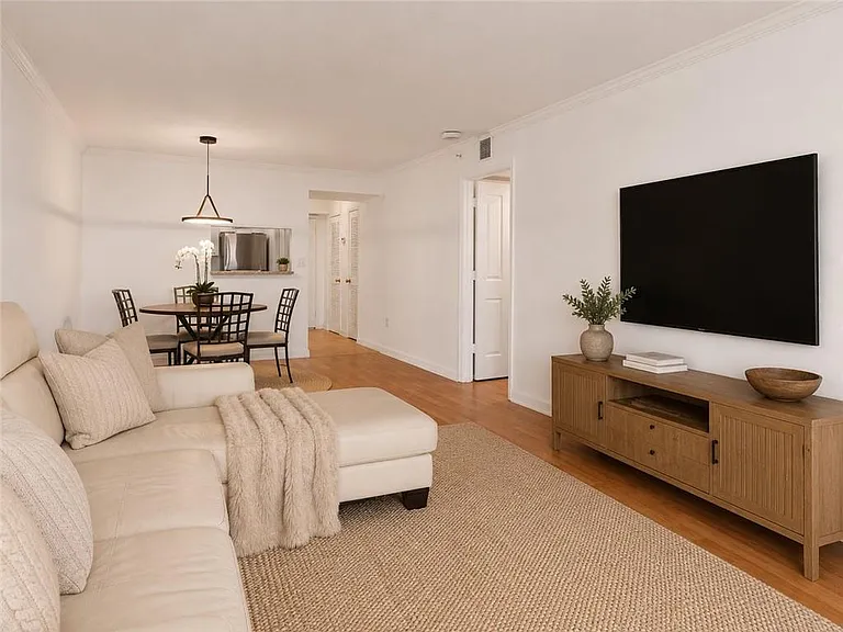 2870 Pharr Court South NW #NW-2602-2602 — Photo 11
