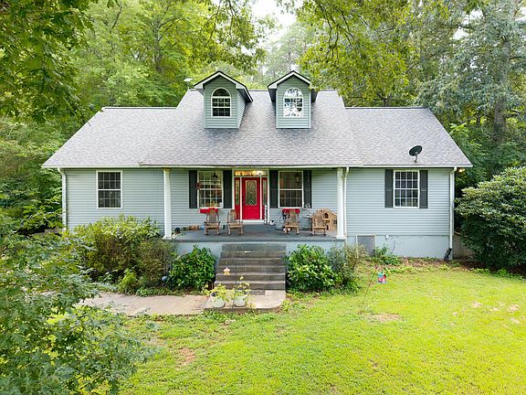 3rd image of 105 Liberty Rd