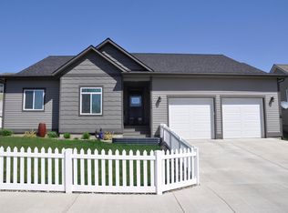 1230 SW Marcia Dr, Pullman, WA 99163