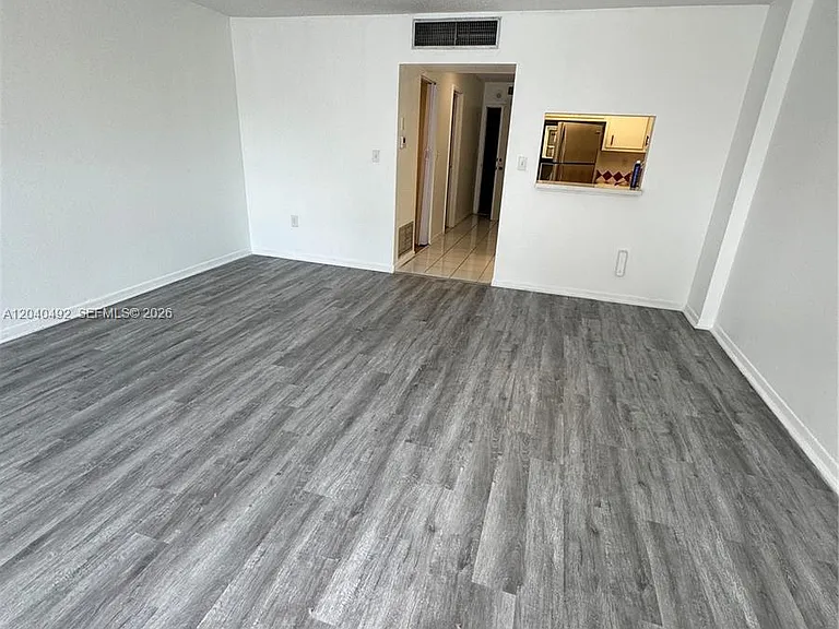1470 NE 125th Ter #205 — Photo 3