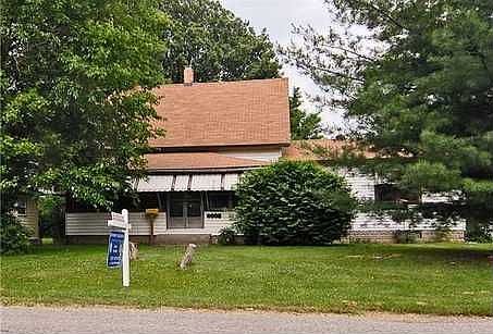 1st image of 4025 Villard Ave