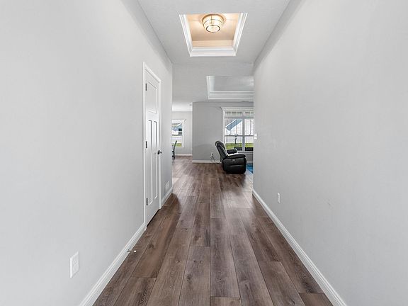 3rd image of 4711 Abbeyville Dr