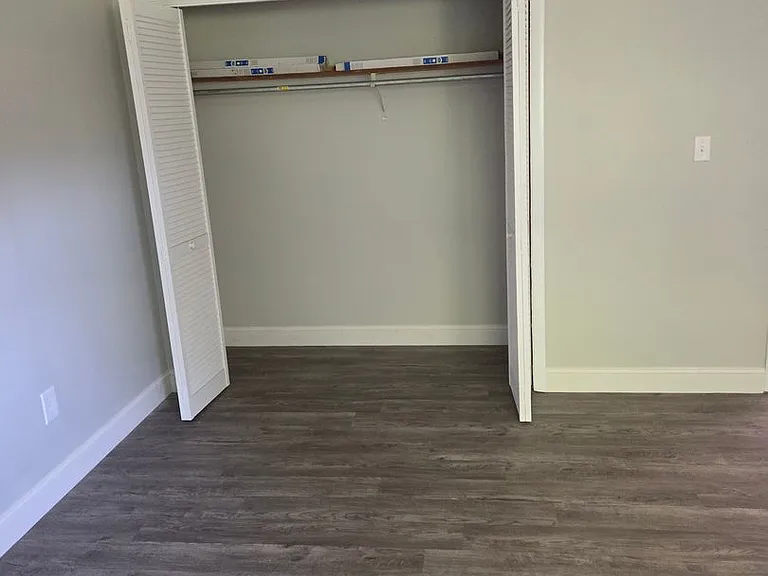 941 Chadwick Dr #3 — Photo 6