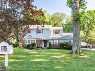 110 Austin Dr, Holland, PA 18966