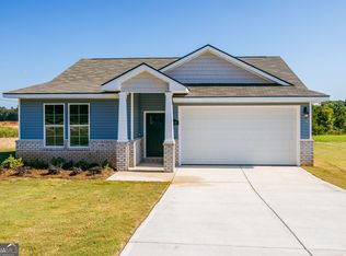 102 Gnome Ct, Perry, GA 31069