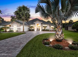 197 Edgewater Branch Dr, Saint Johns, FL 32259