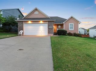 12408 58th St, Kansas City, MO 64133