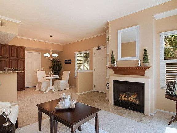 3rd image of 28952 Canyon Lake Dr