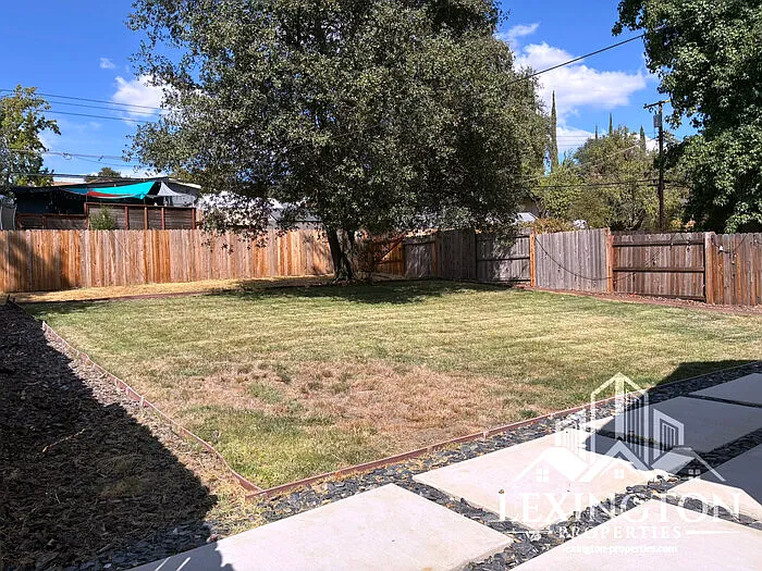 8133 Monte Park Ave — Photo 32