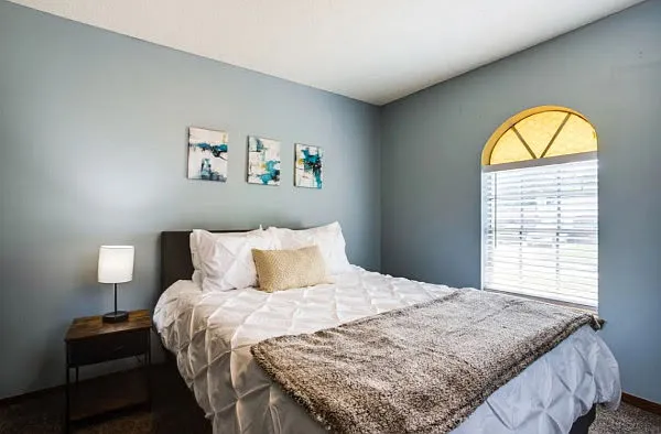 3 bed, 957 sqft, $1,150 — Photo 4
