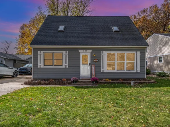 524 Johnson Rd, Trail Creek, IN 46360