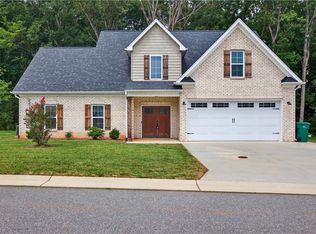 7137 Reynolds Mill Cir, Lewisville, NC 27023