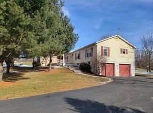 129 N Hills Rd, Barto, PA 19504