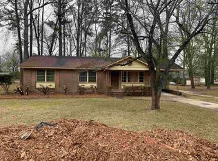 110 Gladstone St, Hopkins, SC 29061