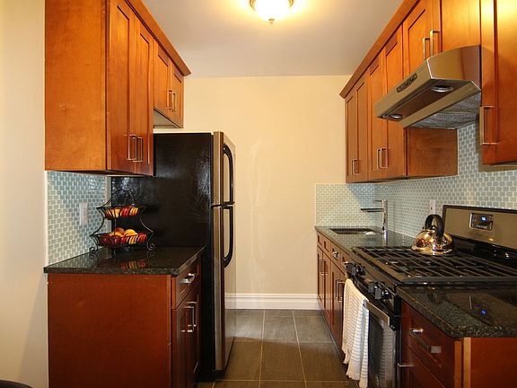 2nd image of 30-60 48th St #D2