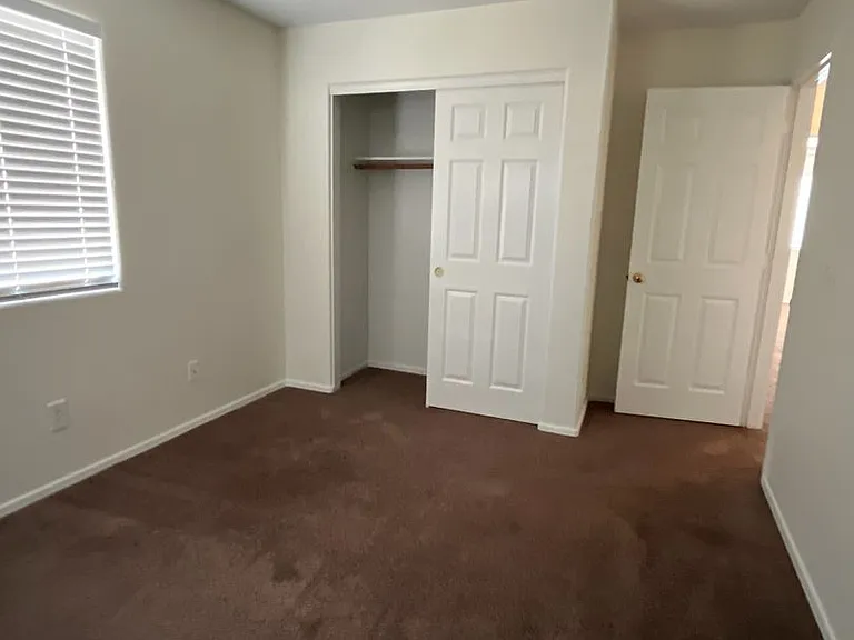 22257 N Gibson Dr — Photo 18