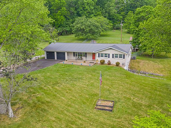 2nd image of 795 Clay Wright Rd
