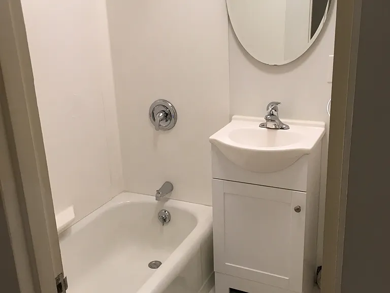 6250 33rd Ave NE #7 — Photo 12