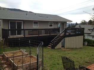 310 NE Snohomish Ave, White Salmon, WA 98672