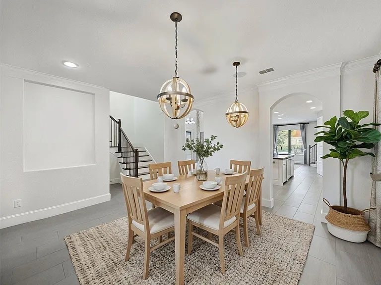 2805 Walnut Creek Ln — Photo 8