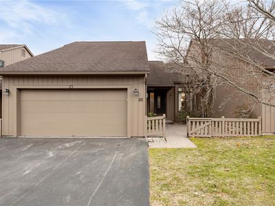 23 Sky Ridge Dr, Rochester, NY, 14625