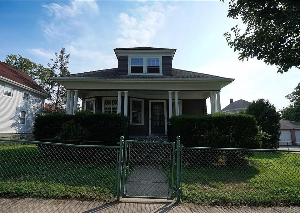 1st image of 72 Boutwell St