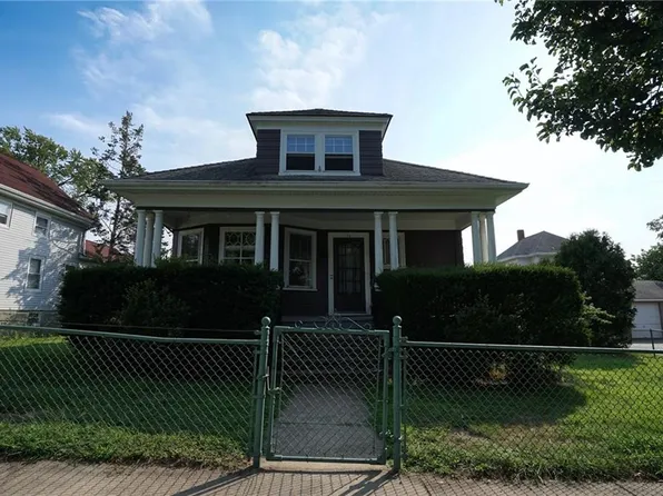 72 Boutwell St, Pawtucket, RI 02860