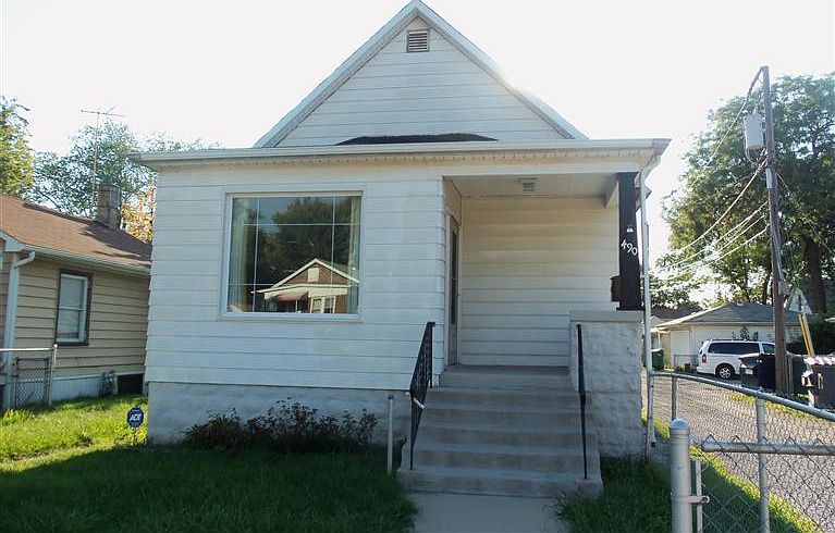 1st image of 490 Freeland Ave