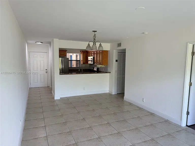 1661 Balfour Point Dr #B — Photo 6