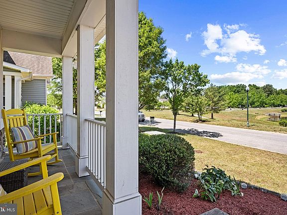 5th image of 11686 Mustang Creek Ct