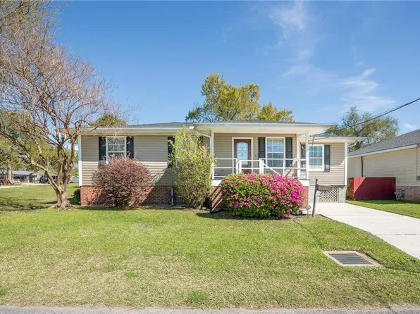 558 Giacomo St, Norco, LA 70079