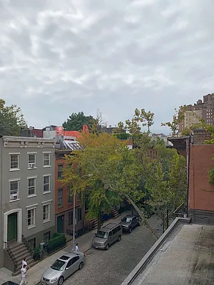 Rented by Compass | media 14