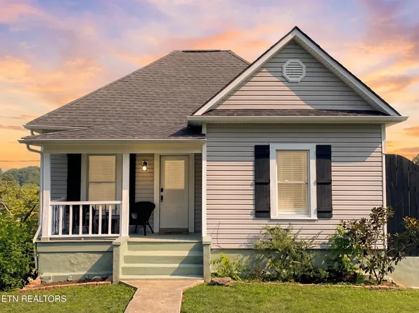 600 Balsam Dr, Knoxville, TN 37918